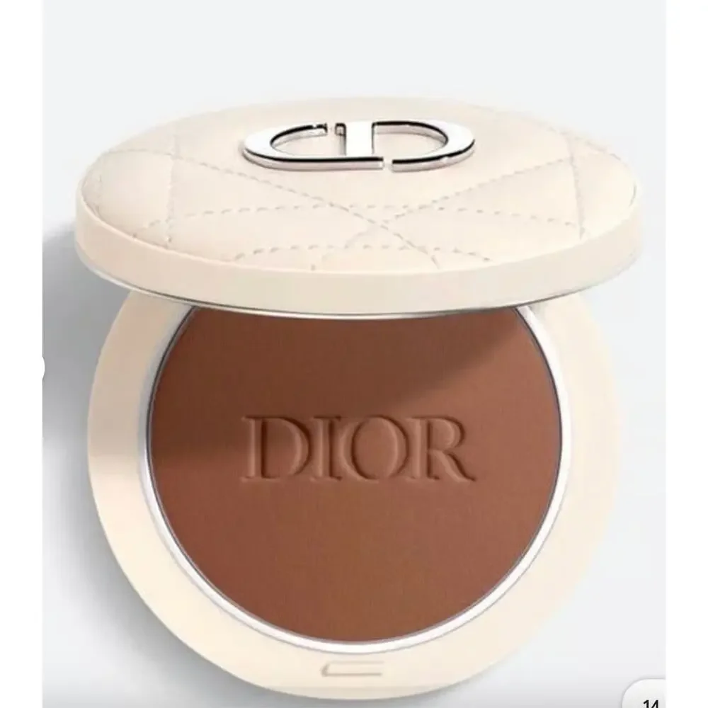 RT $64 | DIOR FOREVER NATURAL BRONZE 08 DEEP .31OZ / NEW NO BOX